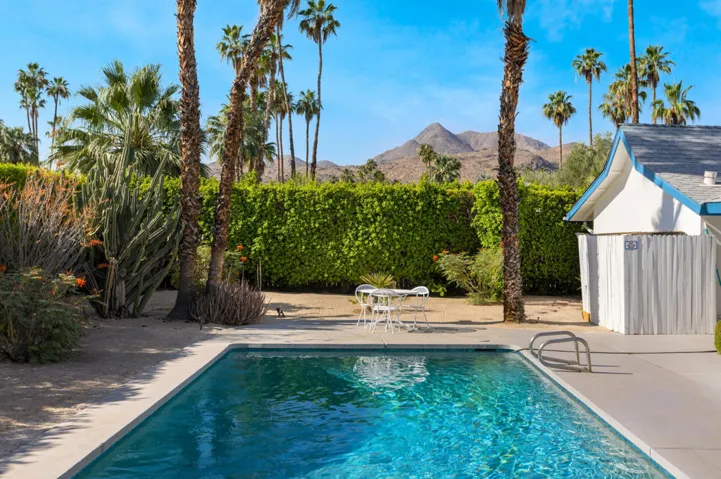 Pebble Tech Pool
