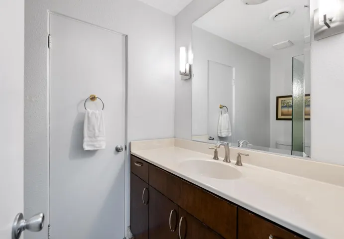 BA #1 w/Walk-In Shower