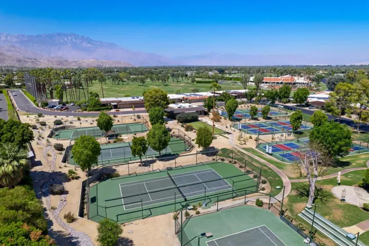 Springs Tennis