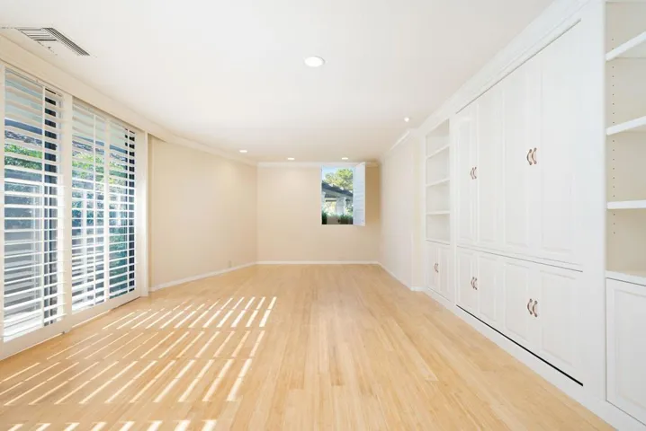 58-web-or-mls-JCTulane_2022_001