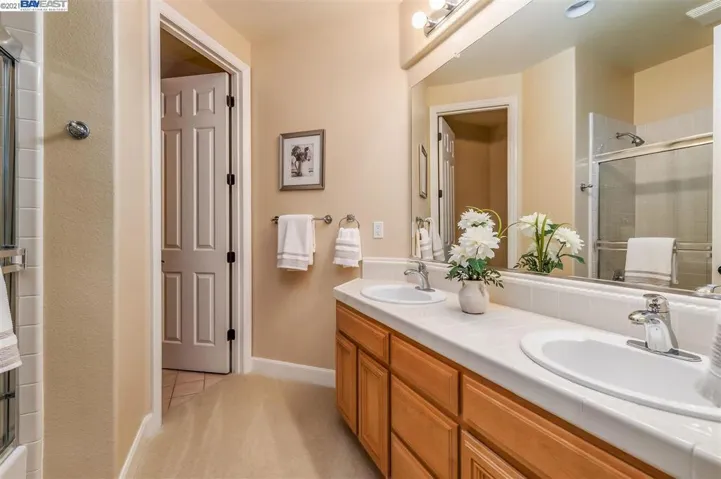 839 Summit Creek Lane, Pleasanton, California 94566-3811