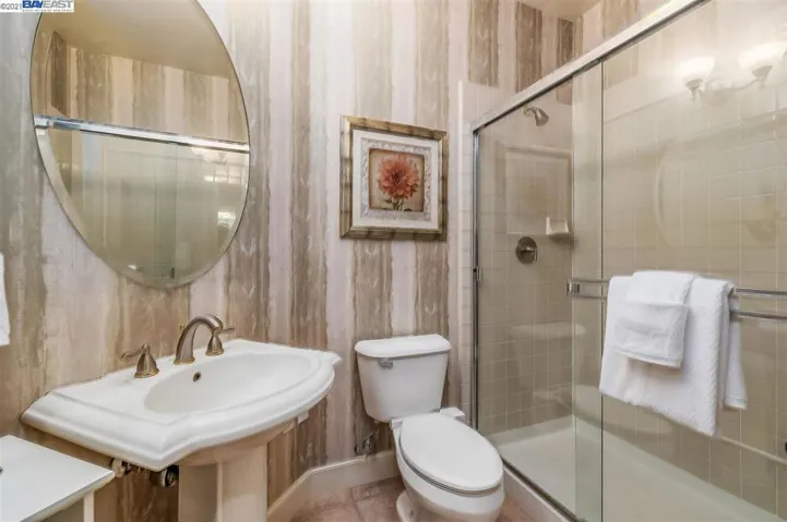 839 Summit Creek Lane, Pleasanton, California 94566-3811