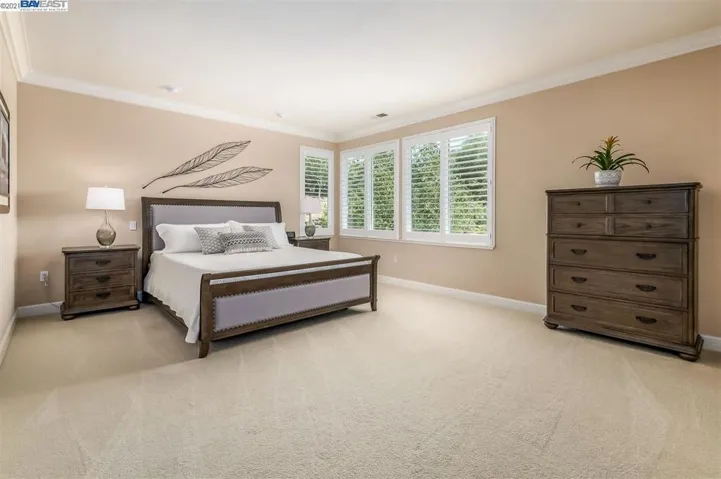 839 Summit Creek Lane, Pleasanton, California 94566-3811