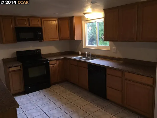 3354 Hacienda Way, Antioch, California 94509-5408