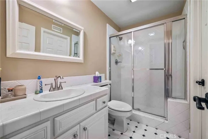 Full bathroom upstairs.