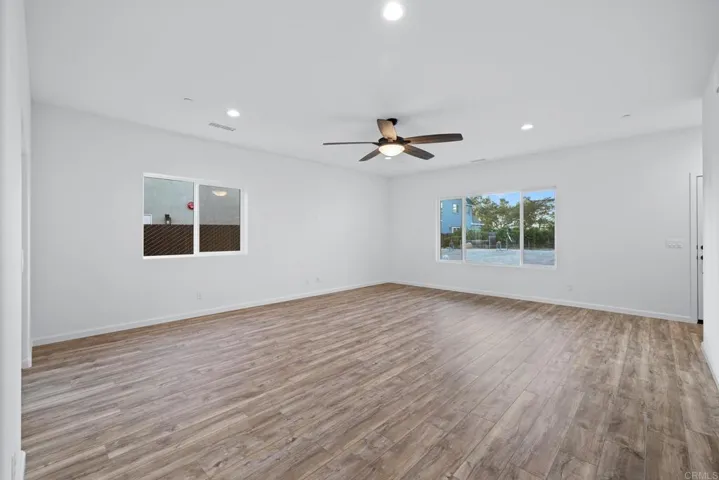 130 Scenic Dr, El Cajon, California 92021