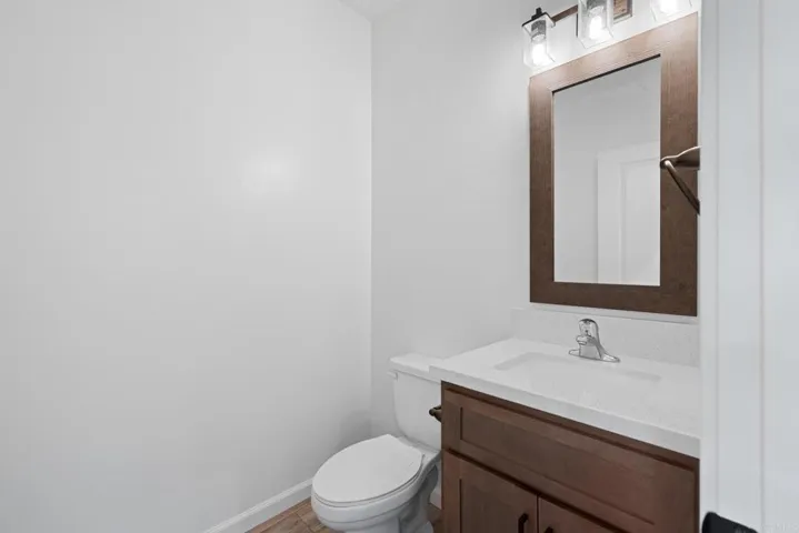130 Scenic Dr, El Cajon, California 92021