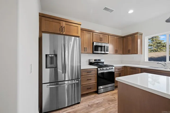 130 Scenic Dr, El Cajon, California 92021