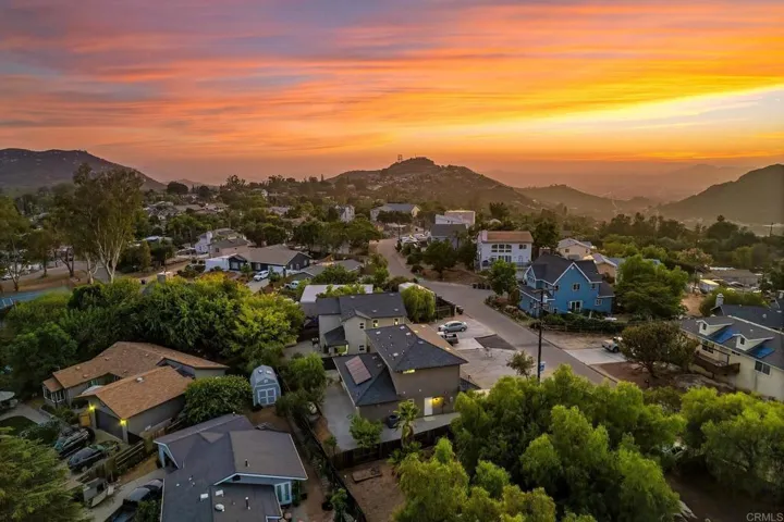 130 Scenic Dr, El Cajon, California 92021