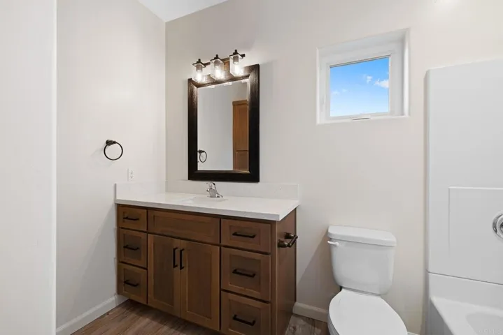 130 Scenic Dr, El Cajon, California 92021