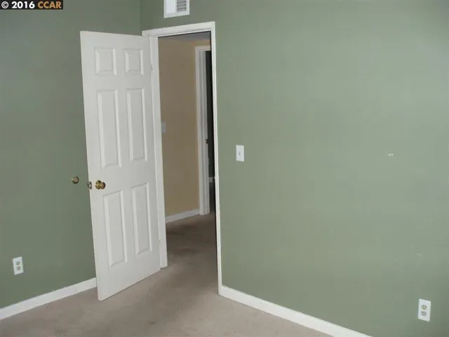 2111 California St A/b, Concord, California 94520