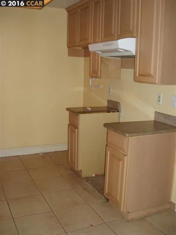 2111 California St A/b, Concord, California 94520