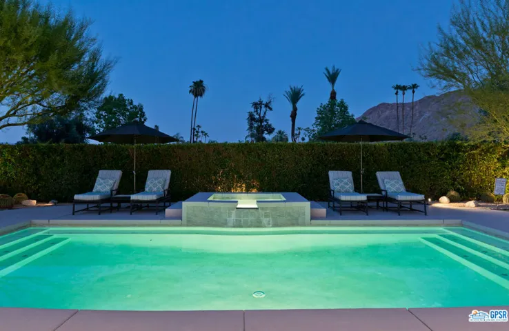 2696 S Camino Real, Palm Springs, California 92264