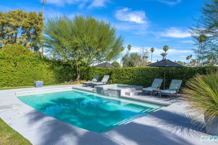 2696 S Camino Real, Palm Springs, California 92264