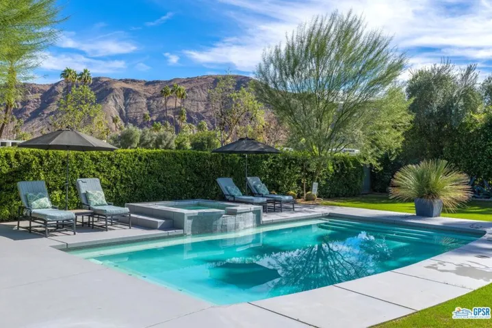 2696 S Camino Real, Palm Springs, California 92264