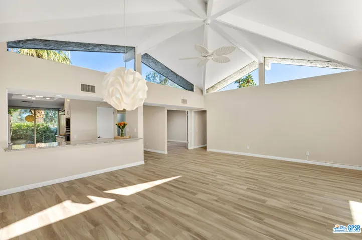 2247 Casitas Way, Palm Springs, California 92264