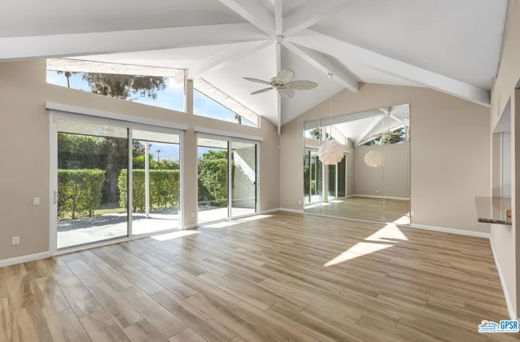 2247 Casitas Way, Palm Springs, California 92264