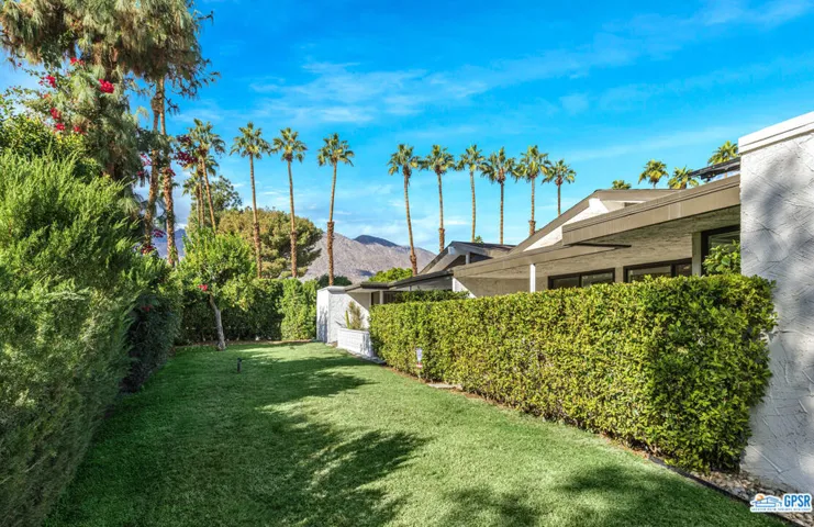 2247 Casitas Way, Palm Springs, California 92264