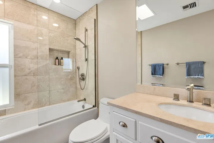2247 Casitas Way, Palm Springs, California 92264