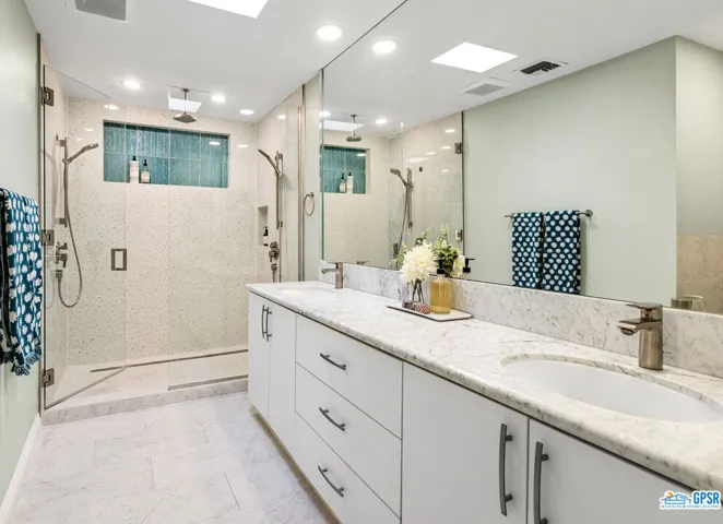 2247 Casitas Way, Palm Springs, California 92264