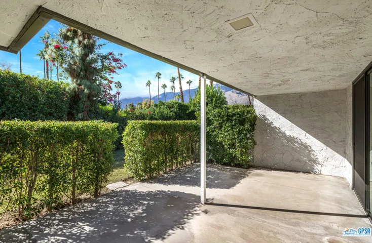 2247 Casitas Way, Palm Springs, California 92264