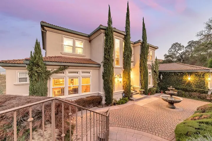 18600 Castle Ridge Drive, Morgan Hill, California 95037