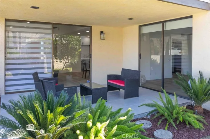 2105 S Calle Palo Fierro, Palm Springs, California 92264