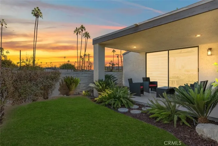 2105 S Calle Palo Fierro, Palm Springs, California 92264
