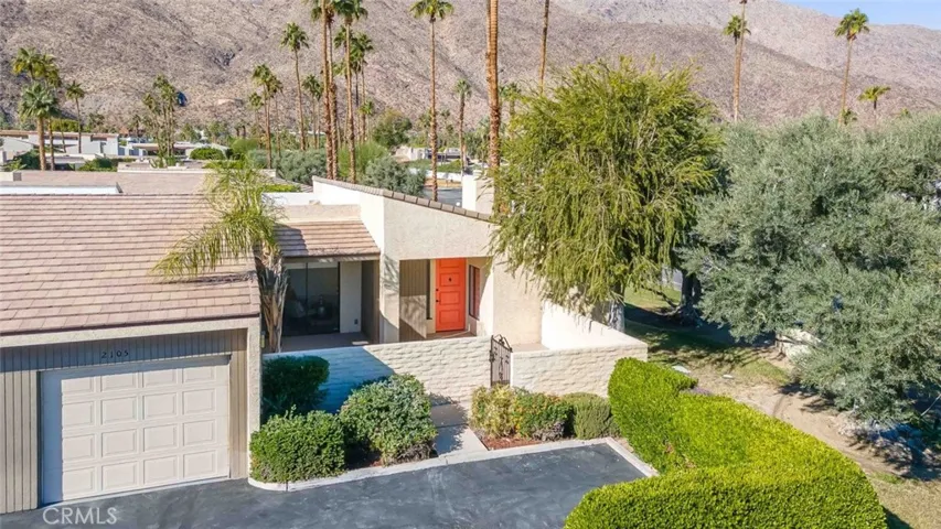 2105 S Calle Palo Fierro, Palm Springs, California 92264