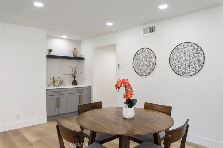 2105 S Calle Palo Fierro, Palm Springs, California 92264