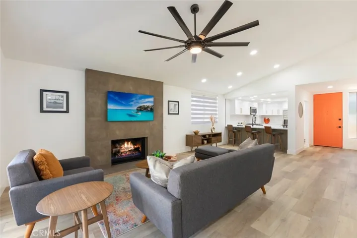 2105 S Calle Palo Fierro, Palm Springs, California 92264