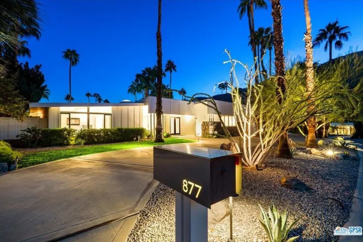 877 Via Las Palmas, Palm Springs, California 92262