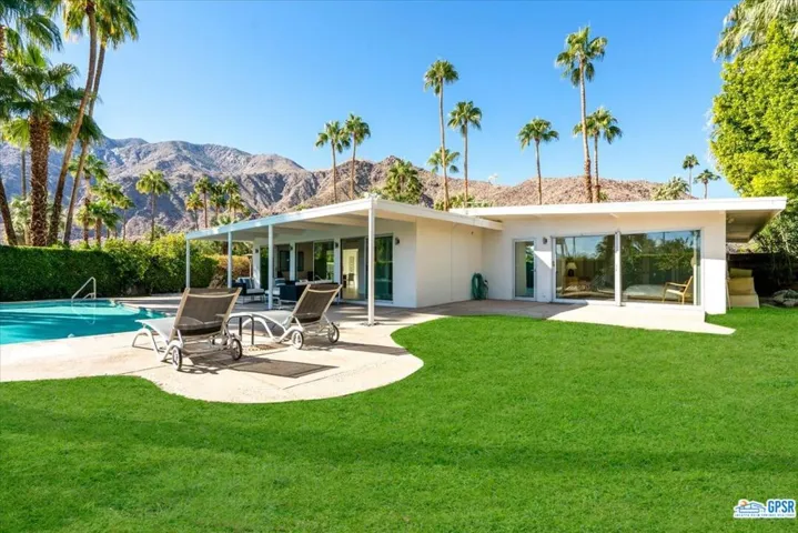 877 Via Las Palmas, Palm Springs, California 92262