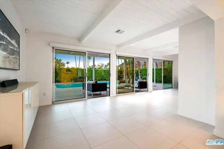 877 Via Las Palmas, Palm Springs, California 92262