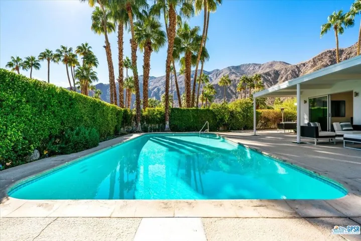 877 Via Las Palmas, Palm Springs, California 92262