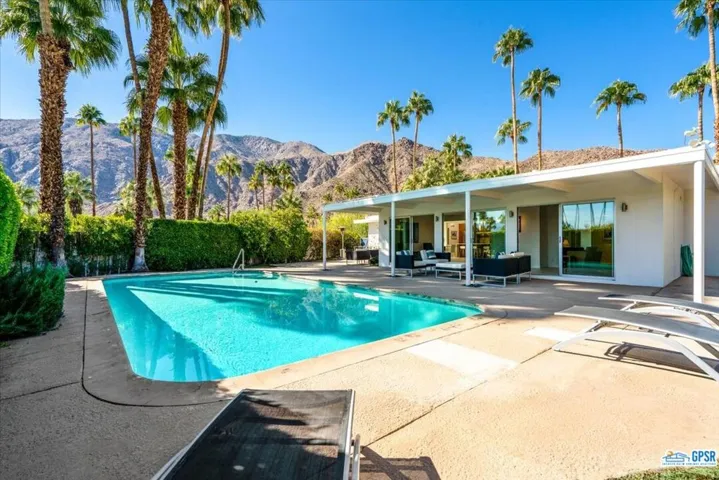 877 Via Las Palmas, Palm Springs, California 92262