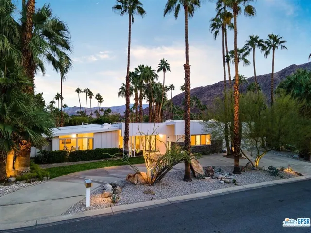 877 Via Las Palmas, Palm Springs, California 92262