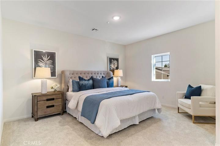Bonus Room / Bedroom / Office