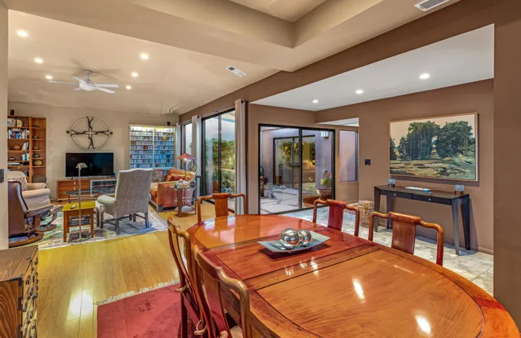 2400 E Oakcrest Dining  Greatroom