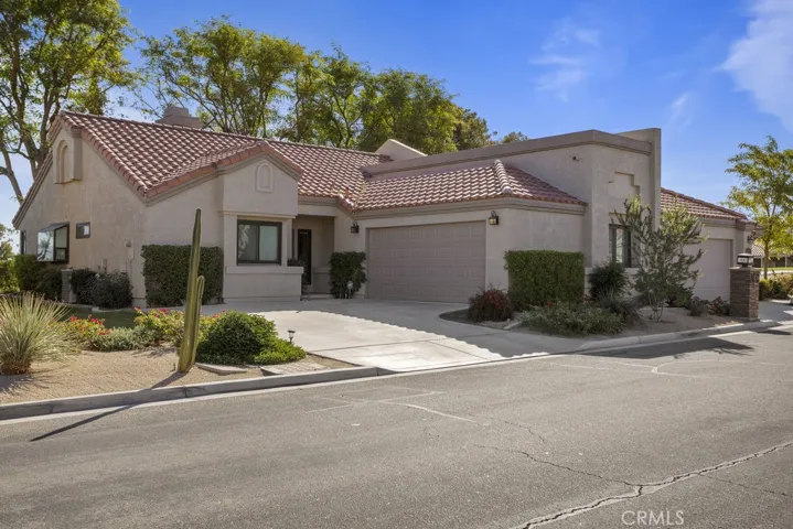 41760 Kansas Street, Palm Desert, California 92211