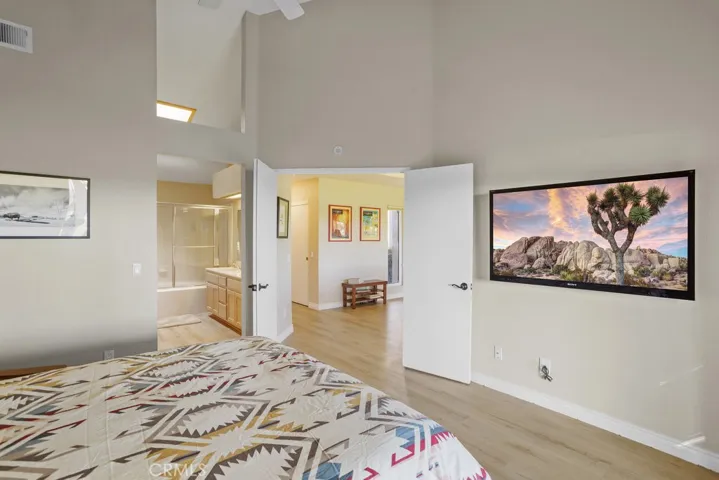 41760 Kansas Street, Palm Desert, California 92211