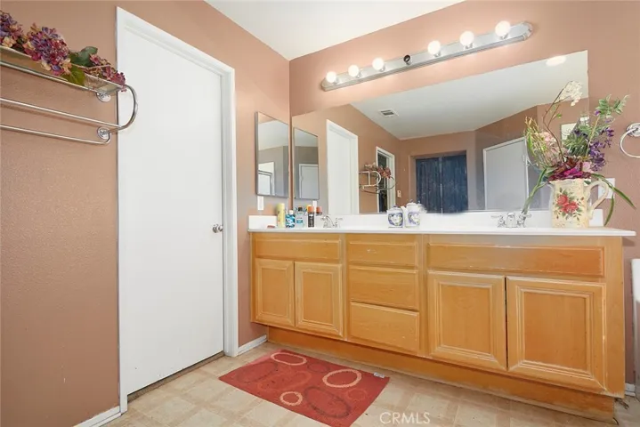 13429 Morningside Street, Hesperia, California 92344