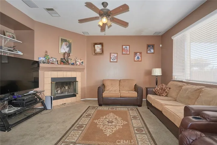 13429 Morningside Street, Hesperia, California 92344