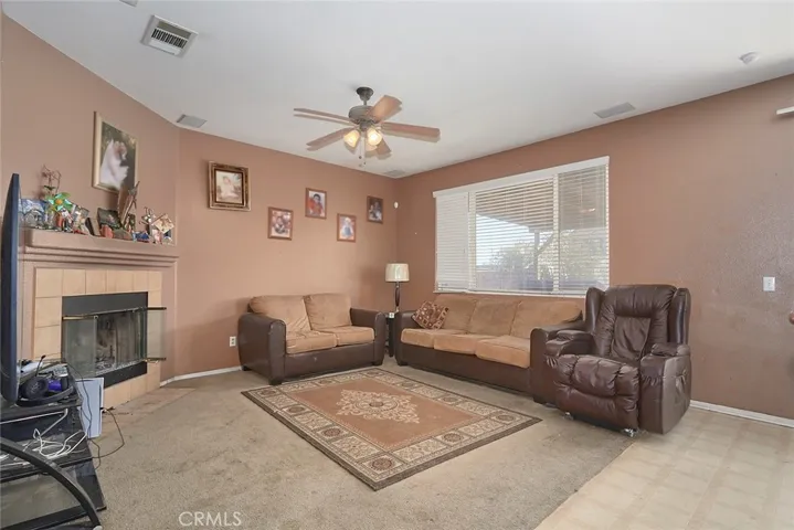 13429 Morningside Street, Hesperia, California 92344