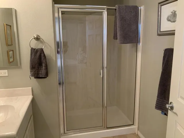 Downstairs shower