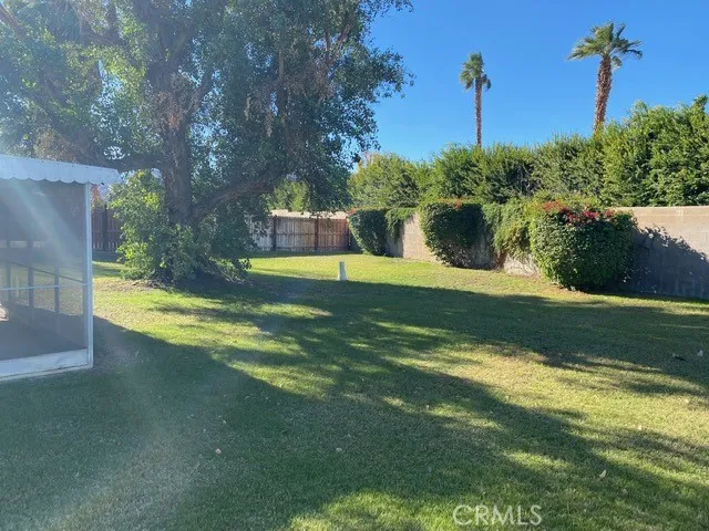 42155 Kansas Street, Palm Desert, California 92211