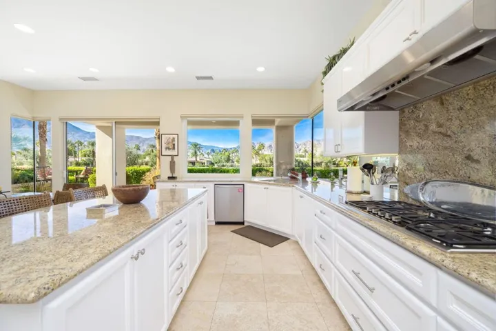 27-web-or-mls-GG_BraeBurn_1122_027
