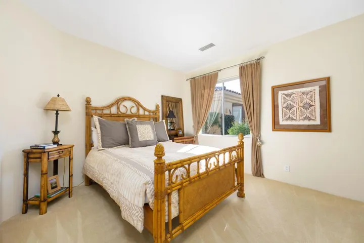 48-web-or-mls-GG_BraeBurn_1122_048