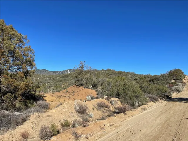 20 Comanche Trail, Anza, California 92539