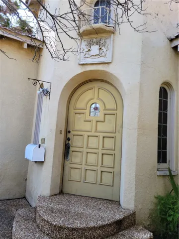 3805 Linden Avenue, Long Beach, California 90807